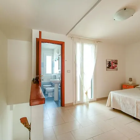 Casa Rossana Apartment *